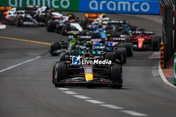 2023-05-28 - Start of the race: 01 VERSTAPPEN Max (nld), Red Bull Racing RB19, 14 ALONSO Fernando (spa), Aston Martin F1 Team AMR23, 31 OCON Esteban (fra), Alpine F1 Team A523, action during the Formula 1 Grand Prix de Monaco 2023, 6th round of the 2023 Formula One World Championship from May 26 to 28, 2023 on the Circuit de Monaco, in Monaco - F1 - MONACO GRAND PRIX 2023 - RACE - FORMULA 1 - MOTORS