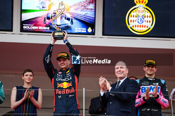 2023-05-28 - VERSTAPPEN Max (ned), Red Bull Racing RB19, HSH Princess Charlene of Monaco, also known as Charlene Lynette Wittstock, HSH Prince Albert II of Monaco, OCON Esteban (fra), Alpine F1 Team A523, portrait during the Formula 1 Grand Prix de Monaco 2023, 6th round of the 2023 Formula One World Championship from May 26 to 28, 2023 on the Circuit de Monaco, in Monaco - F1 - MONACO GRAND PRIX 2023 - RACE - FORMULA 1 - MOTORS