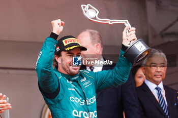 2023-05-28 - ALONSO Fernando (spa), Aston Martin F1 Team AMR23, portrait on the podium during the Formula 1 Grand Prix de Monaco 2023, 6th round of the 2023 Formula One World Championship from May 26 to 28, 2023 on the Circuit de Monaco, in Monaco - F1 - MONACO GRAND PRIX 2023 - RACE - FORMULA 1 - MOTORS
