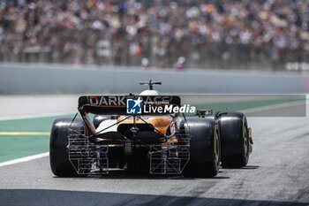 2023-06-02 - 81 PIASTRI Oscar (aus), McLaren F1 Team MCL60, action during the Formula 1 AWS Gran Premio de Espana 2023, 7th round of the 2023 Formula One World Championship from June 2 to 4, 2023 on the Circuit de Barcelona-Catalunya, in Montmelo, Spain - F1 - SPANISH GRAND PRIX 2023 - FORMULA 1 - MOTORS