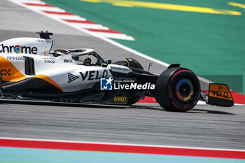 2023-06-02 - 81 PIASTRI Oscar (aus), McLaren F1 Team MCL60, action during the Formula 1 AWS Gran Premio de Espana 2023, 7th round of the 2023 Formula One World Championship from June 2 to 4, 2023 on the Circuit de Barcelona-Catalunya, in Montmelo, Spain - F1 - SPANISH GRAND PRIX 2023 - FORMULA 1 - MOTORS