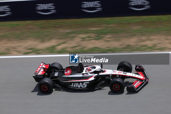 2023-06-02 - 20 MAGNUSSEN Kevin (den), Haas F1 Team VF-23 Ferrari, action during the Formula 1 AWS Gran Premio de Espana 2023, 7th round of the 2023 Formula One World Championship from June 2 to 4, 2023 on the Circuit de Barcelona-Catalunya, in Montmelo, Spain - F1 - SPANISH GRAND PRIX 2023 - FORMULA 1 - MOTORS