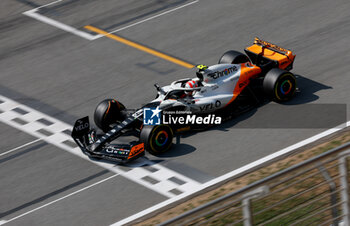 2023-06-02 - 04 NORRIS Lando (gbr), McLaren F1 Team MCL60, action during the Formula 1 AWS Gran Premio de Espana 2023, 7th round of the 2023 Formula One World Championship from June 2 to 4, 2023 on the Circuit de Barcelona-Catalunya, in Montmelo, Spain - F1 - SPANISH GRAND PRIX 2023 - FORMULA 1 - MOTORS