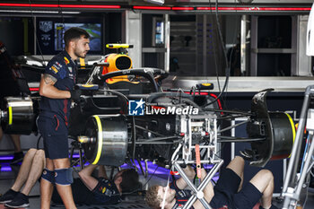 2023-06-15 - Red Bull Racing RB19, mechanical detail mechanic, mecanicien, mechanics during the Formula 1 Pirelli Grand Prix du Canada, 8th round of the 2023 Formula One World Championship from June 16 to 18, 2023 on the Circuit Gilles Villeneuve, in Montréal, Canada - F1 - CANADIAN GRAND PRIX 2023 - FORMULA 1 - MOTORS