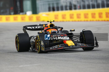 2023-06-18 - 11 PEREZ Sergio (mex), Red Bull Racing RB19, action during the Formula 1 Pirelli Grand Prix du Canada, 8th round of the 2023 Formula One World Championship from June 16 to 18, 2023 on the Circuit Gilles Villeneuve, in Montréal, Canada - F1 - CANADIAN GRAND PRIX 2023 - RACE - FORMULA 1 - MOTORS