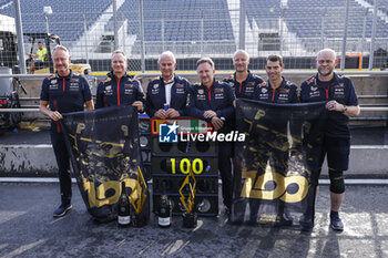 2023-06-19 - Red Bull's 100th victory celebration MARKO Helmut (aut), Drivers’ Manager of Red Bull Racing, portrait HORNER Christian (gbr), Team Principal of Red Bull Racing, portrait during the Formula 1 Pirelli Grand Prix du Canada, 8th round of the 2023 Formula One World Championship from June 16 to 18, 2023 on the Circuit Gilles Villeneuve, in Montréal, Canada - F1 - CANADIAN GRAND PRIX 2023 - RACE - FORMULA 1 - MOTORS