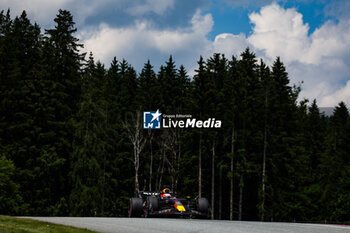 2023-06-30 - 01 VERSTAPPEN Max (nld), Red Bull Racing RB19, action during the 2023 Formula 1 Rolex Grosser Preis von Osterreich, 2023 Austrian Grand Prix, 9th round of the 2023 Formula One World Championship from June 30 to July 2, 2023 on the Red Bull Ring, in Spielberg, Austria - F1 - AUSTRIAN GRAND PRIX 2023 - FORMULA 1 - MOTORS