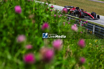 2023-06-30 - 24 ZHOU Guanyu (chi), Alfa Romeo F1 Team Stake C43, action during the 2023 Formula 1 Rolex Grosser Preis von Osterreich, 2023 Austrian Grand Prix, 9th round of the 2023 Formula One World Championship from June 30 to July 2, 2023 on the Red Bull Ring, in Spielberg, Austria - F1 - AUSTRIAN GRAND PRIX 2023 - FORMULA 1 - MOTORS