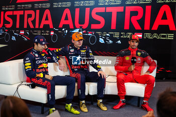 2023-07-01 - PEREZ Sergio (mex), Red Bull Racing RB19, VERSTAPPEN Max (ned), Red Bull Racing RB19, SAINZ Carlos (spa), Scuderia Ferrari SF-23, portrait during the 2023 Formula 1 Rolex Grosser Preis von Osterreich, 2023 Austrian Grand Prix, 9th round of the 2023 Formula One World Championship from June 30 to July 2, 2023 on the Red Bull Ring, in Spielberg, Austria - F1 - AUSTRIAN GRAND PRIX 2023 - FORMULA 1 - MOTORS