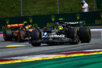 2023-07-02 - 44 HAMILTON Lewis (gbr), Mercedes AMG F1 Team W14, 04 NORRIS Lando (gbr), McLaren F1 Team MCL60, action during the 2023 Formula 1 Rolex Grosser Preis von Osterreich, 2023 Austrian Grand Prix, 9th round of the 2023 Formula One World Championship from June 30 to July 2, 2023 on the Red Bull Ring, in Spielberg, Austria - F1 - AUSTRIAN GRAND PRIX 2023 - RACE - FORMULA 1 - MOTORS