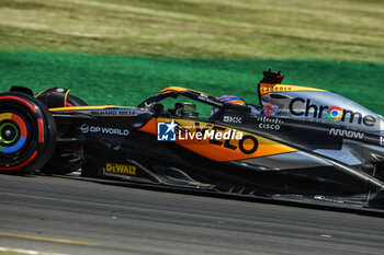 2023-07-07 - 81 PIASTRI Oscar (aus), McLaren F1 Team MCL60, action during the 2023 Formula 1 Aramco British Grand Prix, 10th round of the 2023 Formula One World Championship from July 7 to 9, 2023 on the Silverstone Circuit, in Silverstone, United Kingdom - F1 - BRITISH GRAND PRIX 2023 - FORMULA 1 - MOTORS