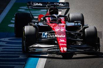 2023-07-07 - 77 BOTTAS Valtteri (fin), Alfa Romeo F1 Team Stake C43, action during the 2023 Formula 1 Aramco British Grand Prix, 10th round of the 2023 Formula One World Championship from July 7 to 9, 2023 on the Silverstone Circuit, in Silverstone, United Kingdom - F1 - BRITISH GRAND PRIX 2023 - FORMULA 1 - MOTORS