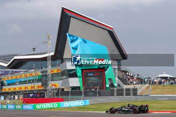 2023-07-08 - Lewis Hamilton (GBR) Mercedes W14 E Performance - FORMULA 1 ARAMCO BRITISH GRAND PRIX 2023 - FP3 E QUALIFYING - FORMULA 1 - MOTORS