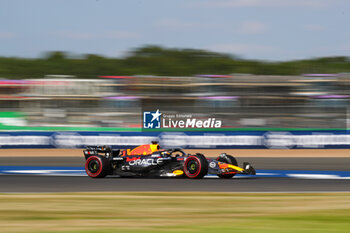 2023-07-07 - Max Verstappen (NED) Redbull Racing RB19 - FORMULA 1 ARAMCO BRITISH GRAND PRIX 2023 - PRACTICE 1 E 2 - FORMULA 1 - MOTORS