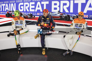 2023-07-08 - VERSTAPPEN Max (ned), Red Bull Racing RB19, portrait NORRIS Lando (gbr), McLaren F1 Team MCL60, portrait PIASTRI Oscar (aus), McLaren F1 Team MCL60, portrait press conference during the 2023 Formula 1 Aramco British Grand Prix, 10th round of the 2023 Formula One World Championship from July 7 to 9, 2023 on the Silverstone Circuit, in Silverstone, United Kingdom - F1 - BRITISH GRAND PRIX 2023 - FORMULA 1 - MOTORS
