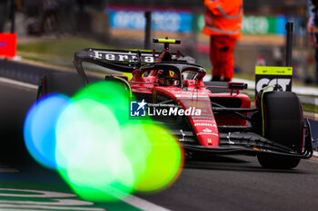 2023-07-08 - 55 SAINZ Carlos (spa), Scuderia Ferrari SF-23, action during the 2023 Formula 1 Aramco British Grand Prix, 10th round of the 2023 Formula One World Championship from July 7 to 9, 2023 on the Silverstone Circuit, in Silverstone, United Kingdom - F1 - BRITISH GRAND PRIX 2023 - FORMULA 1 - MOTORS