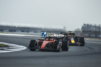2023-07-08 - 55 SAINZ Carlos (spa), Scuderia Ferrari SF-23, action 01 VERSTAPPEN Max (nld), Red Bull Racing RB19, action during the 2023 Formula 1 Aramco British Grand Prix, 10th round of the 2023 Formula One World Championship from July 7 to 9, 2023 on the Silverstone Circuit, in Silverstone, United Kingdom - F1 - BRITISH GRAND PRIX 2023 - FORMULA 1 - MOTORS