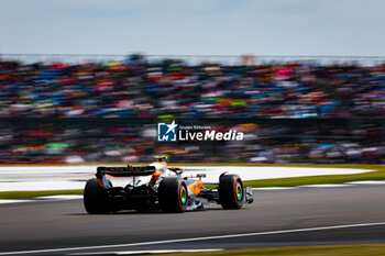 2023-07-08 - 04 NORRIS Lando (gbr), McLaren F1 Team MCL60, action during the 2023 Formula 1 Aramco British Grand Prix, 10th round of the 2023 Formula One World Championship from July 7 to 9, 2023 on the Silverstone Circuit, in Silverstone, United Kingdom - F1 - BRITISH GRAND PRIX 2023 - FORMULA 1 - MOTORS