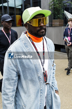 2023-07-08 - will.i.am American rapper, singer, songwriter, actor portrait during the 2023 Formula 1 Aramco British Grand Prix, 10th round of the 2023 Formula One World Championship from July 7 to 9, 2023 on the Silverstone Circuit, in Silverstone, United Kingdom - F1 - BRITISH GRAND PRIX 2023 - FORMULA 1 - MOTORS