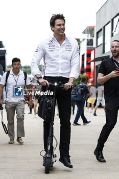 2023-07-08 - WOLFF Toto (aut), Team Principal & CEO of Mercedes AMG F1 Team, portrait during the 2023 Formula 1 Aramco British Grand Prix, 10th round of the 2023 Formula One World Championship from July 7 to 9, 2023 on the Silverstone Circuit, in Silverstone, United Kingdom - F1 - BRITISH GRAND PRIX 2023 - FORMULA 1 - MOTORS