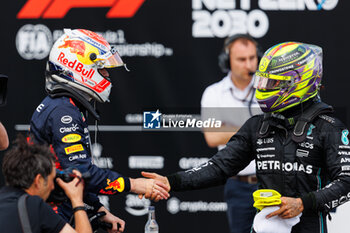 2023-07-09 - VERSTAPPEN Max (ned), Red Bull Racing RB19 and HAMILTON Lewis (gbr), Mercedes AMG F1 Team W14, portrait during the 2023 Formula 1 Aramco British Grand Prix, 10th round of the 2023 Formula One World Championship from July 7 to 9, 2023 on the Silverstone Circuit, in Silverstone, United Kingdom - F1 - BRITISH GRAND PRIX 2023 - RACE - FORMULA 1 - MOTORS