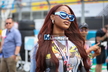 2023-07-09 - Temilade Openiyi, known professionally as Tems, singer and songwriter, portrait during the 2023 Formula 1 Aramco British Grand Prix, 10th round of the 2023 Formula One World Championship from July 7 to 9, 2023 on the Silverstone Circuit, in Silverstone, United Kingdom - F1 - BRITISH GRAND PRIX 2023 - RACE - FORMULA 1 - MOTORS