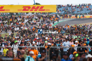 2023-07-09 - track invasion by the fans at the end of the race during the 2023 Formula 1 Aramco British Grand Prix, 10th round of the 2023 Formula One World Championship from July 7 to 9, 2023 on the Silverstone Circuit, in Silverstone, United Kingdom - F1 - BRITISH GRAND PRIX 2023 - RACE - FORMULA 1 - MOTORS