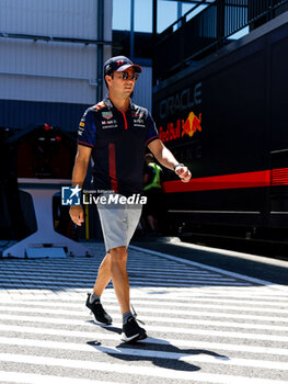 2023-07-20 - PEREZ Sergio (mex), Red Bull Racing RB19, portrait during the 2023 Formula 1 Qatar Airways Hungarian Grand Prix, 11th round of the 2023 Formula One World Championship from July 21 to 23, 2023 on the Hungaroring, in Mogyorod, Hungary - F1 - HUNGARIAN GRAND PRIX 2023 - FORMULA 1 - MOTORS