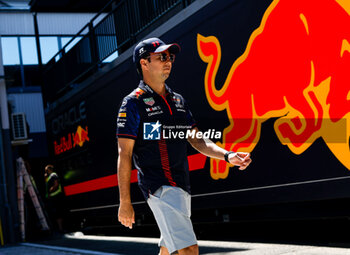 2023-07-20 - PEREZ Sergio (mex), Red Bull Racing RB19, portrait during the 2023 Formula 1 Qatar Airways Hungarian Grand Prix, 11th round of the 2023 Formula One World Championship from July 21 to 23, 2023 on the Hungaroring, in Mogyorod, Hungary - F1 - HUNGARIAN GRAND PRIX 2023 - FORMULA 1 - MOTORS
