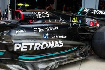 2023-07-21 - Mercedes AMG F1 Team W14, mechanical detail of the sidepod and floor during the 2023 Formula 1 Qatar Airways Hungarian Grand Prix, 11th round of the 2023 Formula One World Championship from July 21 to 23, 2023 on the Hungaroring, in Mogyorod, Hungary - F1 - HUNGARIAN GRAND PRIX 2023 - FORMULA 1 - MOTORS