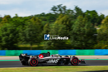 2023-07-21 - 27 HULKENBERG Nico (ger), Haas F1 Team VF-23 Ferrari, action during the 2023 Formula 1 Qatar Airways Hungarian Grand Prix, 11th round of the 2023 Formula One World Championship from July 21 to 23, 2023 on the Hungaroring, in Mogyorod, Hungary - F1 - HUNGARIAN GRAND PRIX 2023 - FORMULA 1 - MOTORS