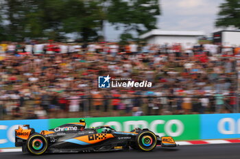 2023-07-21 - 04 NORRIS Lando (gbr), McLaren F1 Team MCL60, action during the 2023 Formula 1 Qatar Airways Hungarian Grand Prix, 11th round of the 2023 Formula One World Championship from July 21 to 23, 2023 on the Hungaroring, in Mogyorod, Hungary - F1 - HUNGARIAN GRAND PRIX 2023 - FORMULA 1 - MOTORS