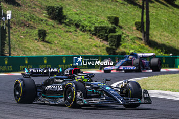 2023-07-22 - Lewis Hamilton (GBR) Mercedes W14 E Performance - 2023 FORMULA 1 QATAR AIRWAYS HUNGARIAN GRAND PRIX, FORMULA ONE WORLD CHAMPIONSHIP - FREE PRACTICE AND QUALIFY - FORMULA 1 - MOTORS