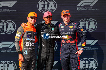 2023-07-22 - Top3 Qualify: form left to Right: Lando Norris (GBR) McLaren MCL60 Lewis Hamilton (GBR) Mercedes W14 E Performance Max Verstappen (NED) Redbull Racing RB19 - 2023 FORMULA 1 QATAR AIRWAYS HUNGARIAN GRAND PRIX, FORMULA ONE WORLD CHAMPIONSHIP - FREE PRACTICE AND QUALIFY - FORMULA 1 - MOTORS