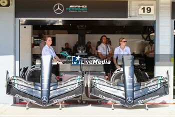 2023-07-23 - Mercedes-AMG Petronas F1 Team - 2023 FORMULA 1 QATAR AIRWAYS HUNGARIAN GRAND PRIX, FORMULA ONE WORLD CHAMPIONSHIP - RACE - FORMULA 1 - MOTORS