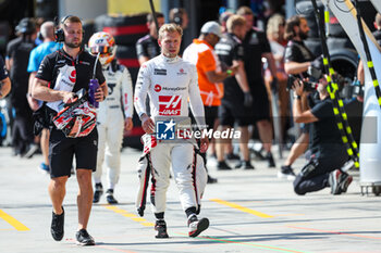 2023-07-22 - MAGNUSSEN Kevin (den), Haas F1 Team VF-23 Ferrari, portrait during the 2023 Formula 1 Qatar Airways Hungarian Grand Prix, 11th round of the 2023 Formula One World Championship from July 21 to 23, 2023 on the Hungaroring, in Mogyorod, Hungary - F1 - HUNGARIAN GRAND PRIX 2023 - FORMULA 1 - MOTORS