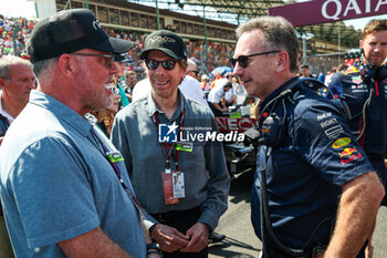 2023-07-23 - BRUCKHEIMER Jerry (USA), Television and film producer for the F1 movie by Apple Studios / Bruckheimer Films, with HORNER Christian (gbr), Team Principal of Red Bull Racing, portrait during the 2023 Formula 1 Qatar Airways Hungarian Grand Prix, 11th round of the 2023 Formula One World Championship from July 21 to 23, 2023 on the Hungaroring, in Mogyorod, Hungary - F1 - HUNGARIAN GRAND PRIX 2023 - RACE - FORMULA 1 - MOTORS