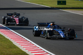 2023-07-23 - 23 ALBON Alexander (tha), Williams Racing FW45, 77 BOTTAS Valtteri (fin), Alfa Romeo F1 Team Stake C43, action during the 2023 Formula 1 Qatar Airways Hungarian Grand Prix, 11th round of the 2023 Formula One World Championship from July 21 to 23, 2023 on the Hungaroring, in Mogyorod, Hungary - F1 - HUNGARIAN GRAND PRIX 2023 - RACE - FORMULA 1 - MOTORS