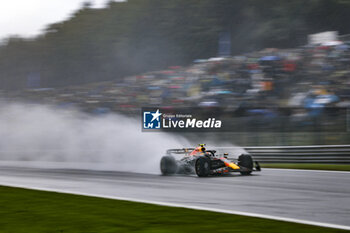 2023-07-28 - 11 PEREZ Sergio (mex), Red Bull Racing RB19, action rain, pluie,during the 2023 Formula 1 MSC Cruises Belgian Grand Prix, 12th round of the 2023 Formula One World Championship from July 28 to 30, 2023 on the Circuit de Spa-Francorchamps, in Stavelot, Belgium - F1 - BELGIAN GRAND PRIX 2023 - FORMULA 1 - MOTORS