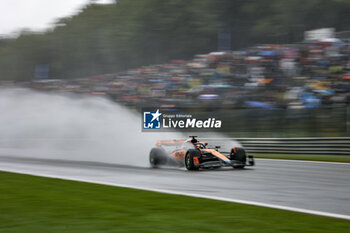 2023-07-28 - 81 PIASTRI Oscar (aus), McLaren F1 Team MCL60, action rain, pluie, during the 2023 Formula 1 MSC Cruises Belgian Grand Prix, 12th round of the 2023 Formula One World Championship from July 28 to 30, 2023 on the Circuit de Spa-Francorchamps, in Stavelot, Belgium - F1 - BELGIAN GRAND PRIX 2023 - FORMULA 1 - MOTORS
