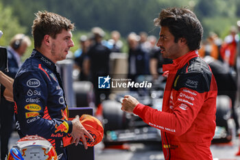 2023-07-29 - VERSTAPPEN Max (ned), Red Bull Racing RB19, SAINZ Carlos (spa), Scuderia Ferrari SF-23, portrait during the 2023 Formula 1 MSC Cruises Belgian Grand Prix, 12th round of the 2023 Formula One World Championship from July 28 to 30, 2023 on the Circuit de Spa-Francorchamps, in Stavelot, Belgium - F1 - BELGIAN GRAND PRIX 2023 - FORMULA 1 - MOTORS