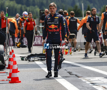 2023-07-29 - VERSTAPPEN Max (ned), Red Bull Racing RB19, portrait, pole position during the 2023 Formula 1 MSC Cruises Belgian Grand Prix, 12th round of the 2023 Formula One World Championship from July 28 to 30, 2023 on the Circuit de Spa-Francorchamps, in Stavelot, Belgium - F1 - BELGIAN GRAND PRIX 2023 - FORMULA 1 - MOTORS
