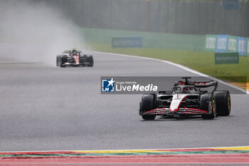 2023-07-29 - 20 MAGNUSSEN Kevin (den), Haas F1 Team VF-23 Ferrari, action, rain, pluie, during the 2023 Formula 1 MSC Cruises Belgian Grand Prix, 12th round of the 2023 Formula One World Championship from July 28 to 30, 2023 on the Circuit de Spa-Francorchamps, in Stavelot, Belgium - F1 - BELGIAN GRAND PRIX 2023 - FORMULA 1 - MOTORS