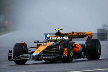2023-07-29 - 04 NORRIS Lando (gbr), McLaren F1 Team MCL60, action during the 2023 Formula 1 MSC Cruises Belgian Grand Prix, 12th round of the 2023 Formula One World Championship from July 28 to 30, 2023 on the Circuit de Spa-Francorchamps, in Stavelot, Belgium - F1 - BELGIAN GRAND PRIX 2023 - FORMULA 1 - MOTORS