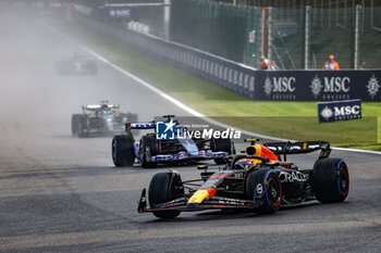 2023-07-29 - 11 PEREZ Sergio (mex), Red Bull Racing RB19, 31 OCON Esteban (fra), Alpine F1 Team A523, action during the 2023 Formula 1 MSC Cruises Belgian Grand Prix, 12th round of the 2023 Formula One World Championship from July 28 to 30, 2023 on the Circuit de Spa-Francorchamps, in Stavelot, Belgium - F1 - BELGIAN GRAND PRIX 2023 - FORMULA 1 - MOTORS