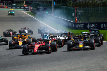 2023-07-30 - Start of the race: 16 LECLERC Charles (mco), Scuderia Ferrari SF-23, 11 PEREZ Sergio (mex), Red Bull Racing RB19, 81 PIASTRI Oscar (aus), McLaren F1 Team MCL60, action during the 2023 Formula 1 MSC Cruises Belgian Grand Prix, 12th round of the 2023 Formula One World Championship from July 28 to 30, 2023 on the Circuit de Spa-Francorchamps, in Stavelot, Belgium - F1 - BELGIAN GRAND PRIX 2023 - RACE - FORMULA 1 - MOTORS