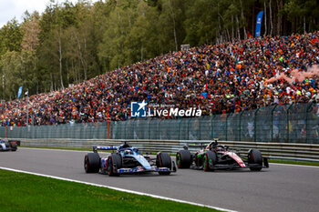 2023-07-30 - 31 OCON Esteban (fra), Alpine F1 Team A523, 24 ZHOU Guanyu (chi), Alfa Romeo F1 Team Stake C43, action during the 2023 Formula 1 MSC Cruises Belgian Grand Prix, 12th round of the 2023 Formula One World Championship from July 28 to 30, 2023 on the Circuit de Spa-Francorchamps, in Stavelot, Belgium - F1 - BELGIAN GRAND PRIX 2023 - RACE - FORMULA 1 - MOTORS
