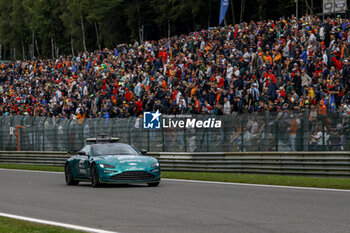 2023-07-30 - FIA Aston Martin Vantage Safety Car during the 2023 Formula 1 MSC Cruises Belgian Grand Prix, 12th round of the 2023 Formula One World Championship from July 28 to 30, 2023 on the Circuit de Spa-Francorchamps, in Stavelot, Belgium - F1 - BELGIAN GRAND PRIX 2023 - RACE - FORMULA 1 - MOTORS