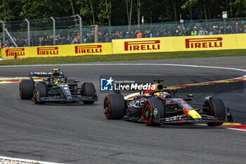2023-07-30 - 01 VERSTAPPEN Max (nld), Red Bull Racing RB19, 44 HAMILTON Lewis (gbr), Mercedes AMG F1 Team W14, action during the 2023 Formula 1 MSC Cruises Belgian Grand Prix, 12th round of the 2023 Formula One World Championship from July 28 to 30, 2023 on the Circuit de Spa-Francorchamps, in Stavelot, Belgium - F1 - BELGIAN GRAND PRIX 2023 - RACE - FORMULA 1 - MOTORS
