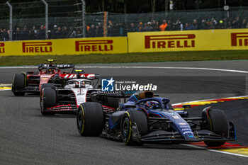 2023-07-30 - 02 SARGEANT Logan (usa), Williams Racing FW45, 27 HULKENBERG Nico (ger), Haas F1 Team VF-23 Ferrari, action during the 2023 Formula 1 MSC Cruises Belgian Grand Prix, 12th round of the 2023 Formula One World Championship from July 28 to 30, 2023 on the Circuit de Spa-Francorchamps, in Stavelot, Belgium - F1 - BELGIAN GRAND PRIX 2023 - RACE - FORMULA 1 - MOTORS
